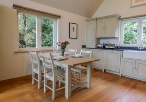 Cabin ∙ 2 bedrooms ∙ 4 guests