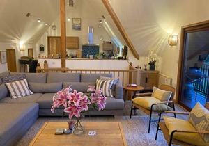 Cabin ∙ 4 bedrooms ∙ 9 guests