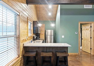 CABINS OF LAY LAKE AT BEESWAX CABIN #4