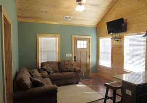 CABINS OF LAY LAKE AT BEESWAX CABIN #5