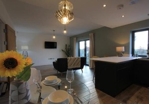 Cabot Mews Apartment 4