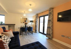 Cabot Mews Apartment 7