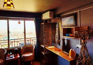 Cafe Beyond and Guest House