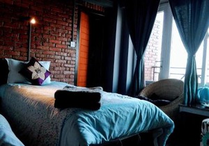 Cafe Beyond and Guest House