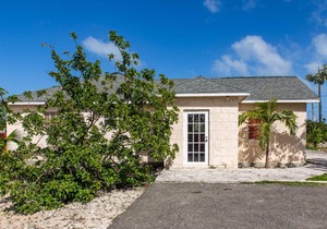 Caicos Cactus Residence secluded 1 Bedroom