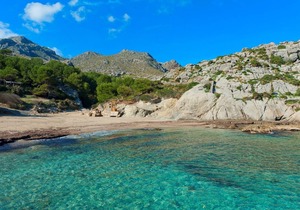 Cala Clara - Two Bedroom Apartment, Sleeps 4