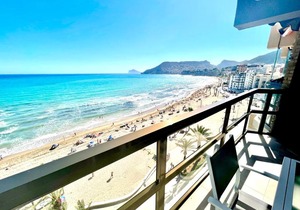 Calpemar 8 Sea View First Line Arenal Beach