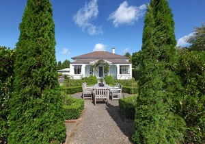 Cambridge cottage