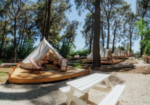 Camp 'Dvor' bell tent accommodation