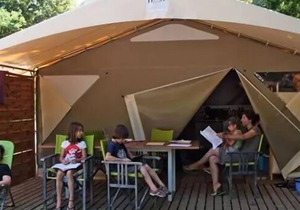 Camping maeva Escapades Coeur d'Ardèche * - Small Lodge 3 Rooms 5 People Without Sanitary