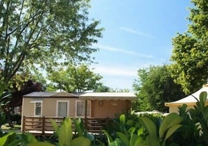 Camping Flower le Château* - Mobil home Confort 4 rooms 6 people