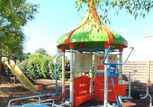 Camping Les Amandiers**** - Mobil Home 4 Rooms 6 People