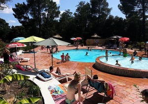 Camping La Simioune *** - Mobile home Cigale 3 rooms 4 persons