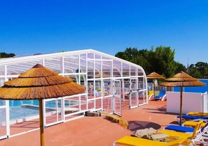 Camping Les Brillas* - Authentic Mobile Home 3 Rooms 4 People