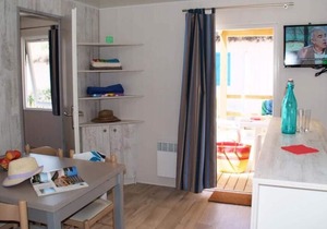 Camping Oasis Village ***** - Comfort themed bungalow 4 rooms 6/8 people air-conditioned + TV