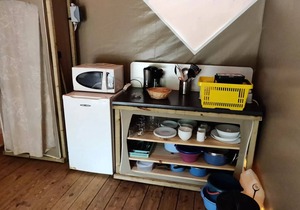 Campsite Flower Les Nauves* - Lodge Canada Standard 3 rooms 5 people Without Sanitary