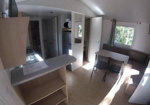 Campsite La Simioune in Provence * - Mobile home Air-conditioned PROVENCE -2 bedrooms + TV (2 adults + 2 children) 2 to 4 people - 2 pers. included in the tariff