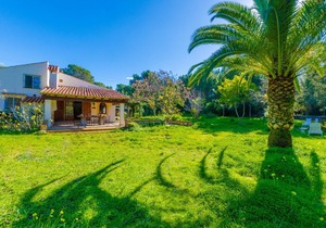 Can Capulla 6 - Three Bedroom Villa, Sleeps 6