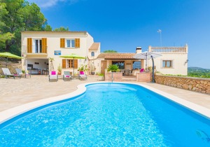 Can Joan Conill - Four Bedroom Villa, Sleeps 8