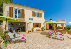 Can Joan Conill - Four Bedroom Villa, Sleeps 8