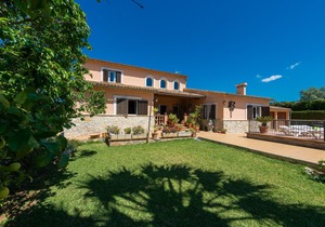 Can Marçal - Four Bedroom Villa, Sleeps 8