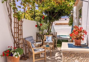 Can Miquel Beautiful family house with pool next to the beach