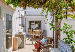 Can Miquel Beautiful family house with pool next to the beach