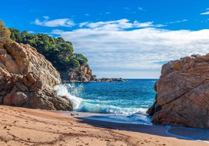 CAN TARONGETA B-1 Modern and charming apartment close to the beach