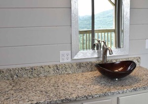 Can U Canoe Suite 113 Luxury and Incredible Views