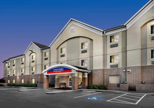 Candlewood Suites Conway
