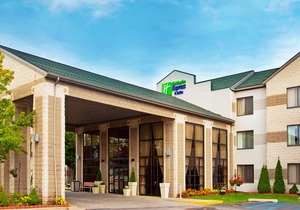 Candlewood Suites Grand Rapids Airport, an Ihg Hotel