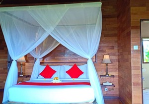 Candy Strawberry Two Bedrooms Private Villa