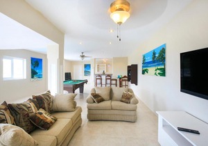 Cap Estate Villa Sleeps 8 Pool Air Con WiFi