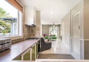 Capel Cottage for Families & Groups