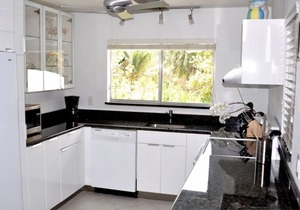Captiva Vacation Home: comfort, private pool, dock, 300 steps to private beach