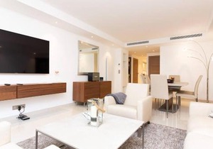 Carlton area : Luxury & new 2 beds/2 baths