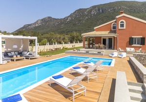 Casa Alta Mare luxury Seaside Villa with Private Heated Pool in Corfu