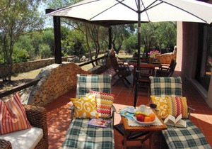 Casa Antonio in the center of Porto Pollo