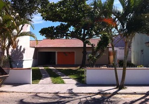 Casa Bombinhas