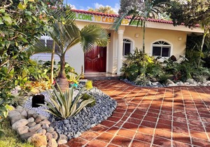 CASA COCO-BRISA Premium 6 Master @ Casa Linda