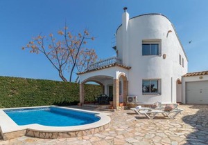 Casa con Piscina, A/A, Wifi, Barbacoa, a 200 m de la Playa - ES-89-75