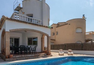 Casa con Piscina, A/A, Wifi, Barbacoa, a 200 m de la Playa - ES-89-75