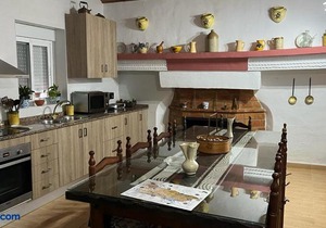Casa Cueva La Fuente