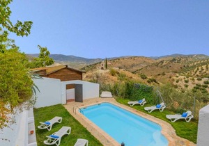 Casa Dehesa de las Casas Algarinejo by Ruralidays