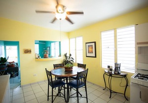 Casa Del Mar Beachfront House on quiet beach, surf out front, tidepools for kids