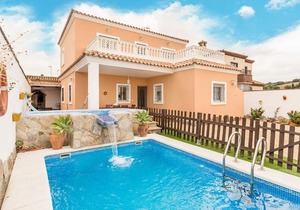 Casa Familiar La Lobita 2