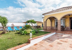 Casa Familiar La Lobita 1