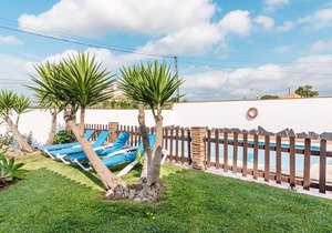Casa Familiar La Lobita 1