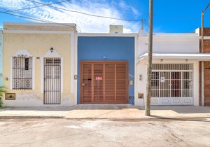 Casa Gatita, Santiago Stunner with Garage