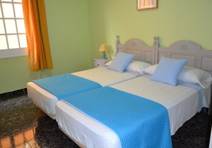 Casa Junonia Apartments, with terrace, Bajo C
